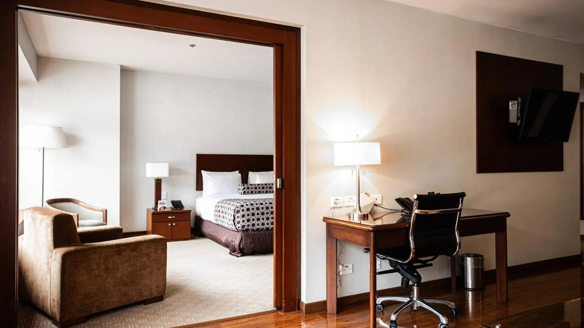 Tequendama Suites בוגוטה