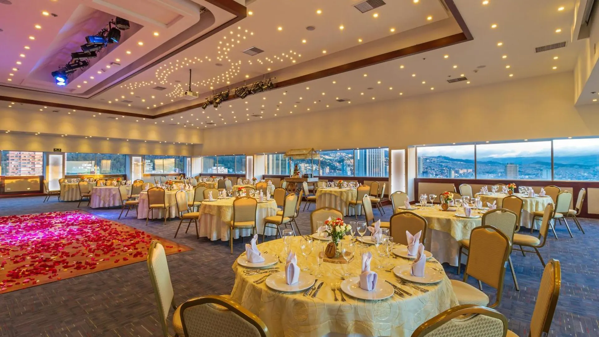 מלון Tequendama Suites בוגוטה