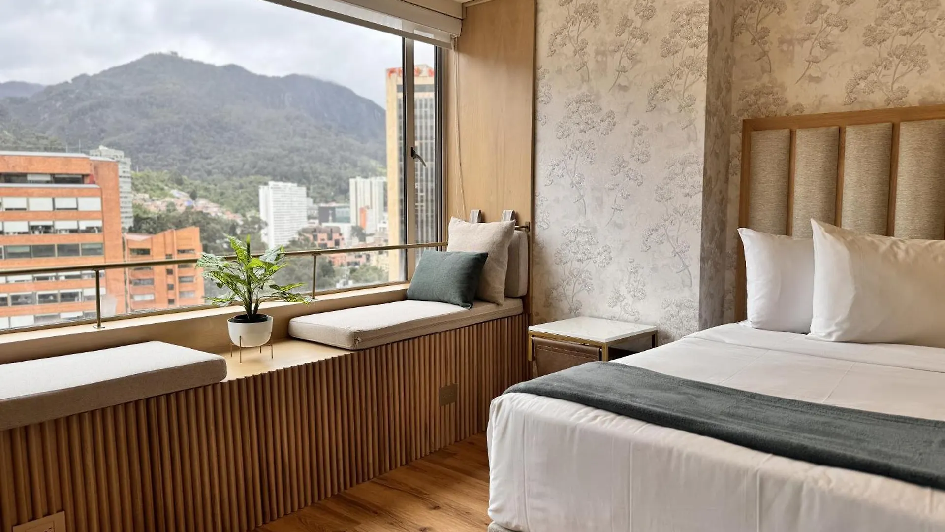 Tequendama Suites Bogota 4*,